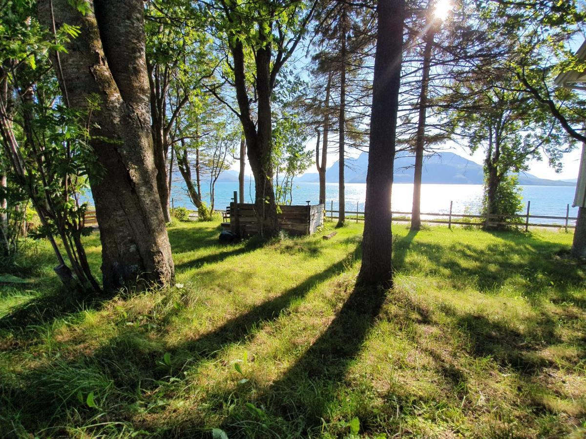 Slettvold Lyngen Villa Svensby ภายนอก รูปภาพ
